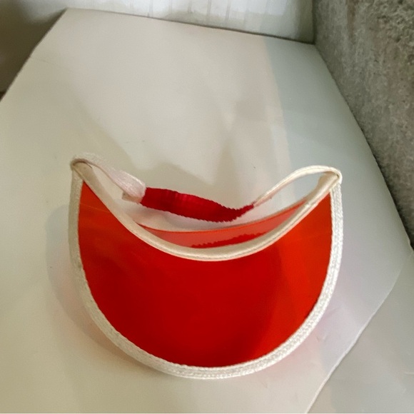Vintage 1980s sun visor red summer vacation resort sun hat retro cosplay 80s - Picture 4 of 4